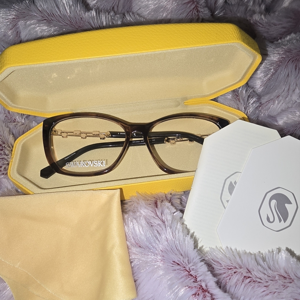 Swarvoski Brown Tortoise with Yellow Case